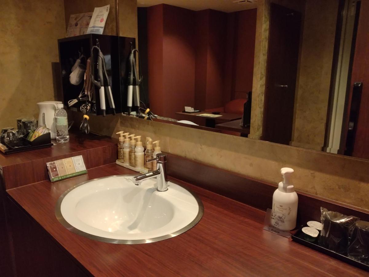 ホテル ベニ ウエスト 大人専用 Osaka Exterior foto